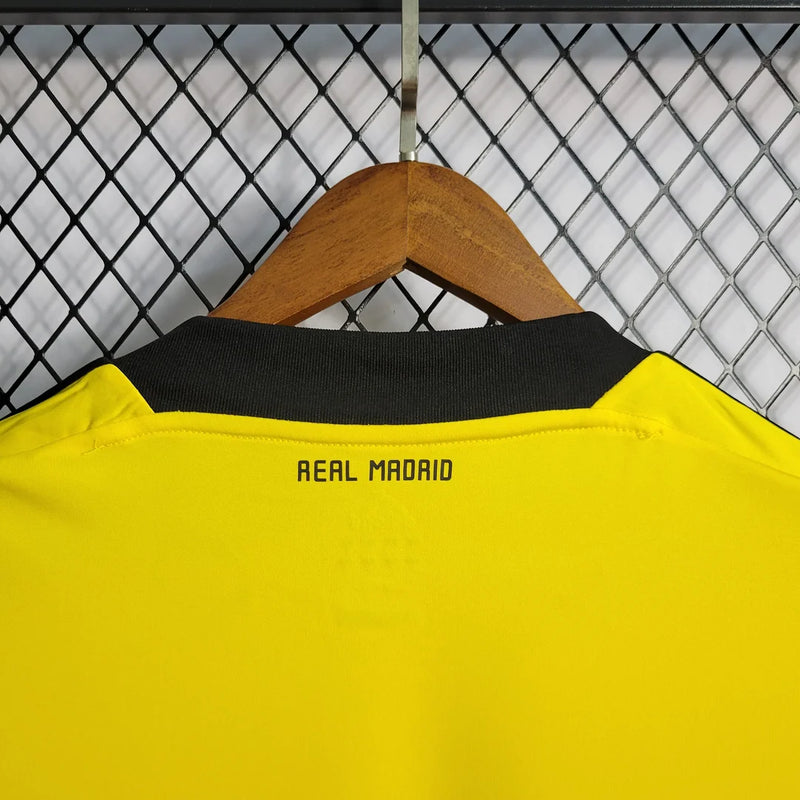 2011/2012 Retro Real Madrid Yellow Goalkeeper Football Shirt