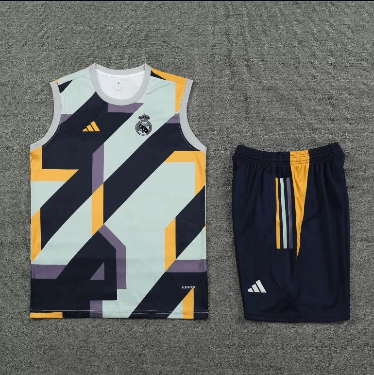 2023/2024 Real Madrid pre-match training Wear Jersey+Shorts