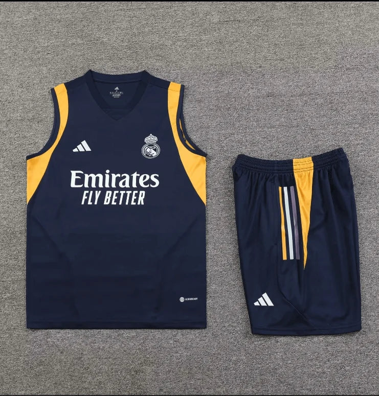 2023/2024 Real Madrid pre-match training Black Jersey+Shorts